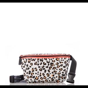 Brand New Leopard Cub mini hip pack